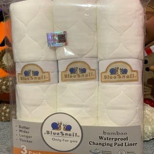 blue snail bamboo waterproof changing pad liner